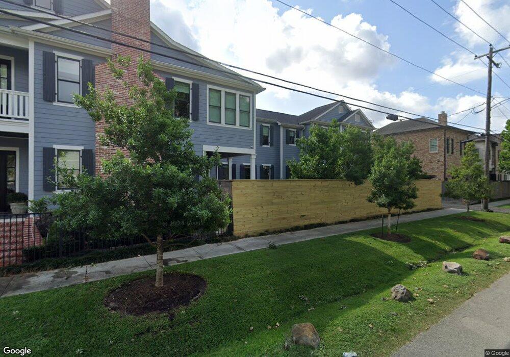 1012 Beverly St, Houston, TX 77008 - photo 1