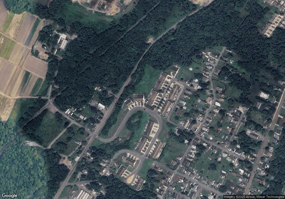 52 Mara Ln, Wilkes Barre, PA 18702 - photo 1