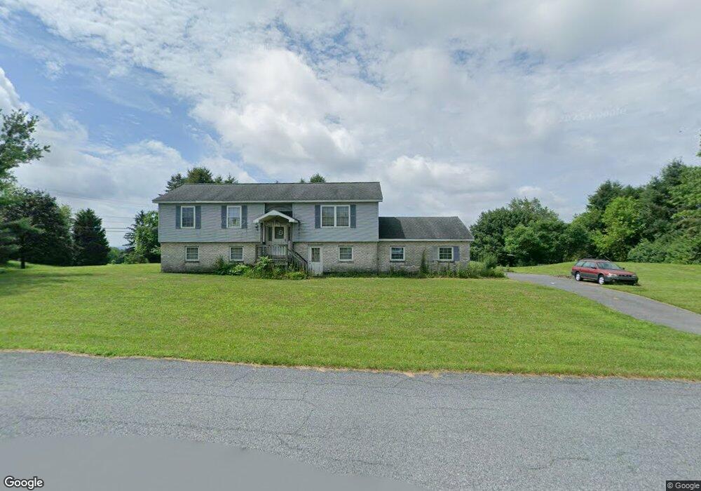 465 Dianne Rd, Bath, PA 18014 - photo 1