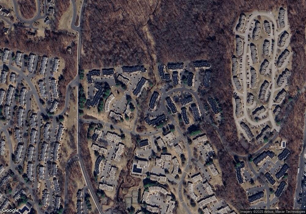 14 Willow Ct, Cromwell, CT 06416 - photo 1