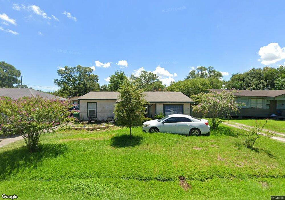 13526 Vicksburg St, Houston, TX 77015 - photo 1