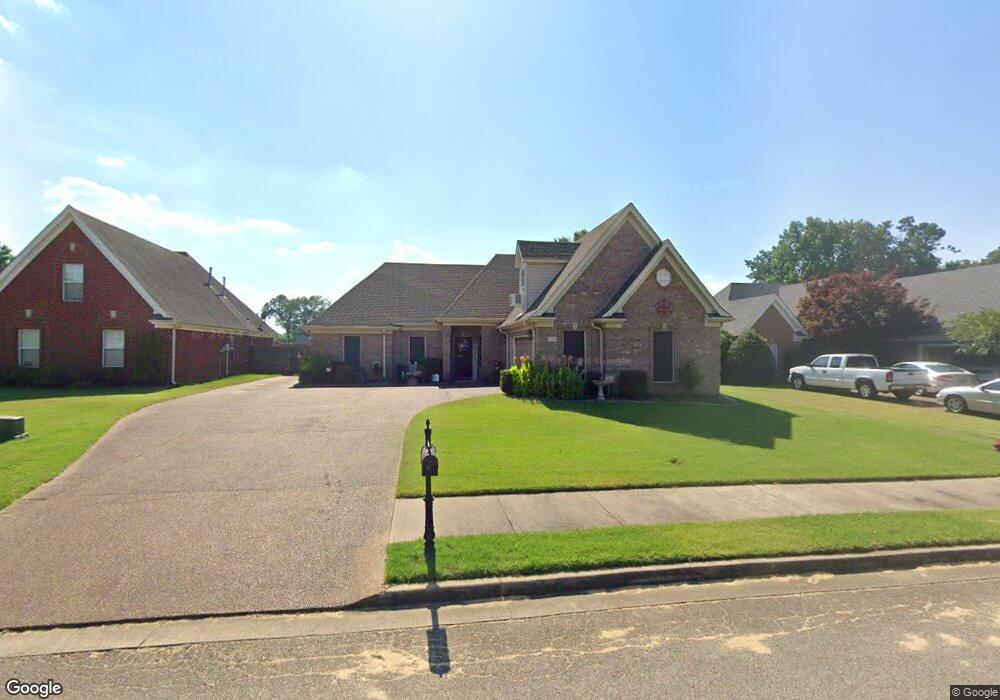 1559 Saddlebrook W, Hernando, MS 38632 - photo 1