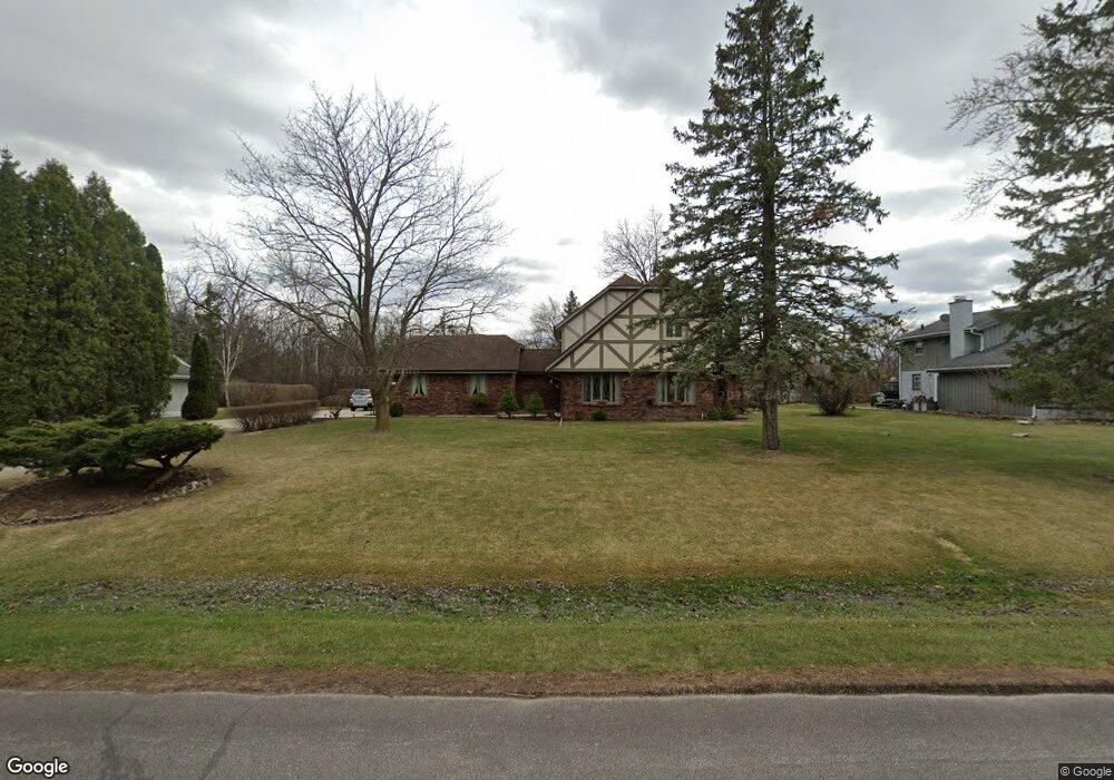 12145 W Somerset Dr, Franklin, WI 53132 - photo 1