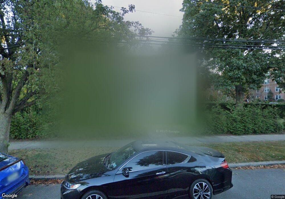 58 Cathedral Ave, Hempstead, NY 11550 - photo 1