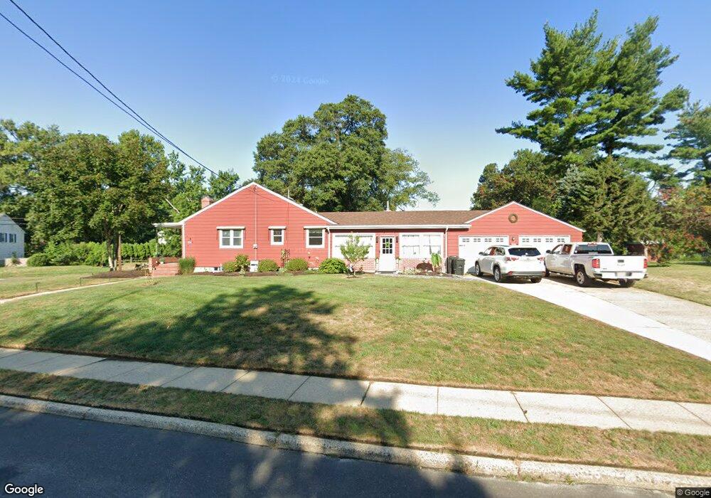 106 Dawn Dr, Mount Holly, NJ 08060 - photo 1