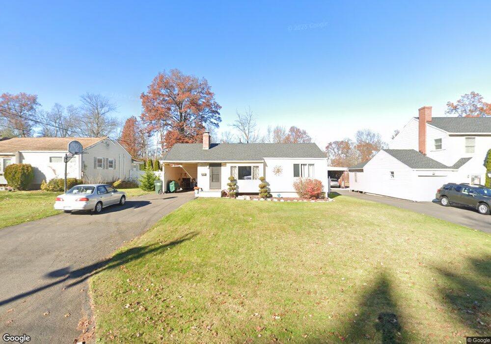 102 Oakdale St, Wethersfield, CT 06109 - photo 1