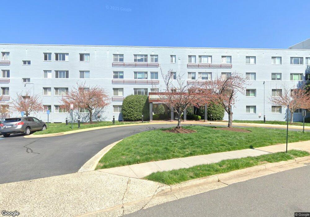 3601 5th St S unit Room 1, Arlington, VA 22204 - photo 1