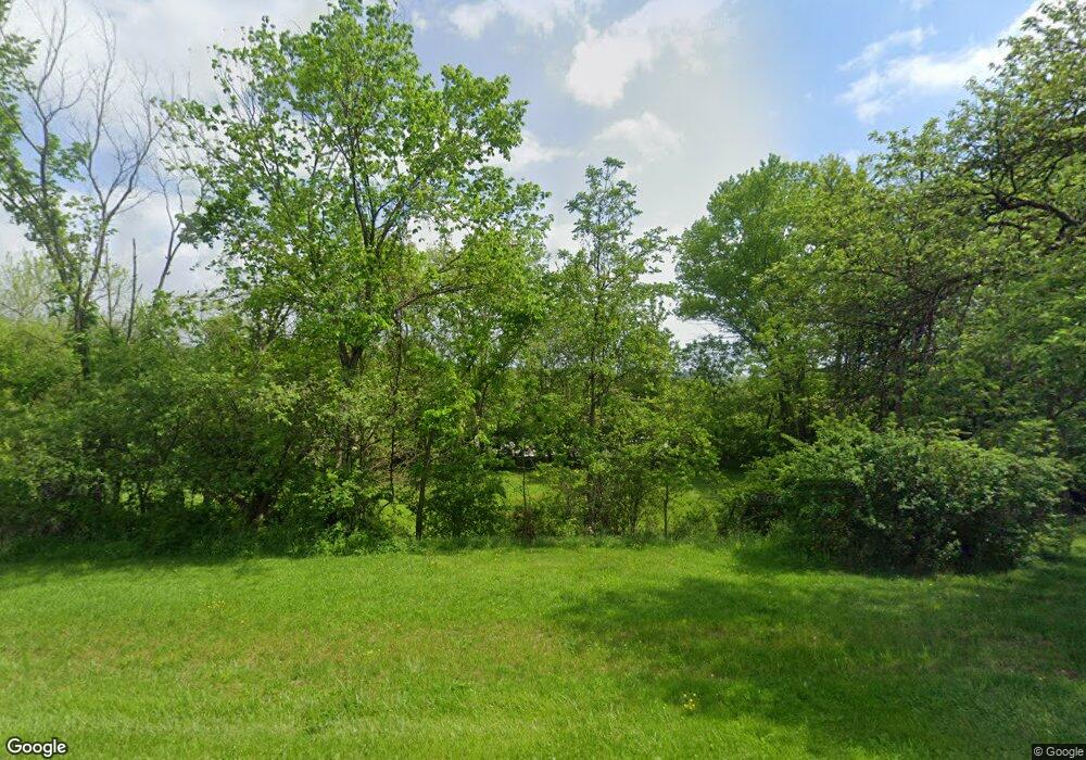 652 Valley View Rd, Eighty Four, PA 15330 - photo 1