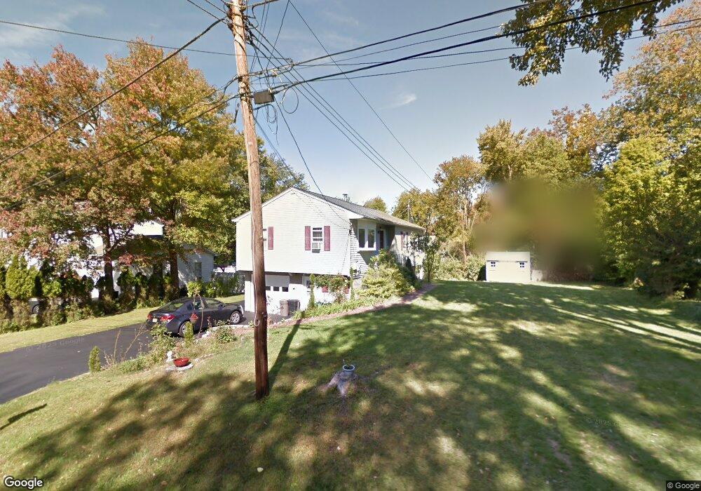 118 Friends Rd, Yorktown Heights, NY 10598 - photo 1