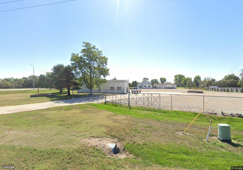 352 E North River Rd, North Platte, NE 69101 - photo 1