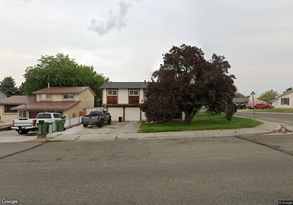 1785 Mizpah St, Winnemucca, NV 89445 - photo 1