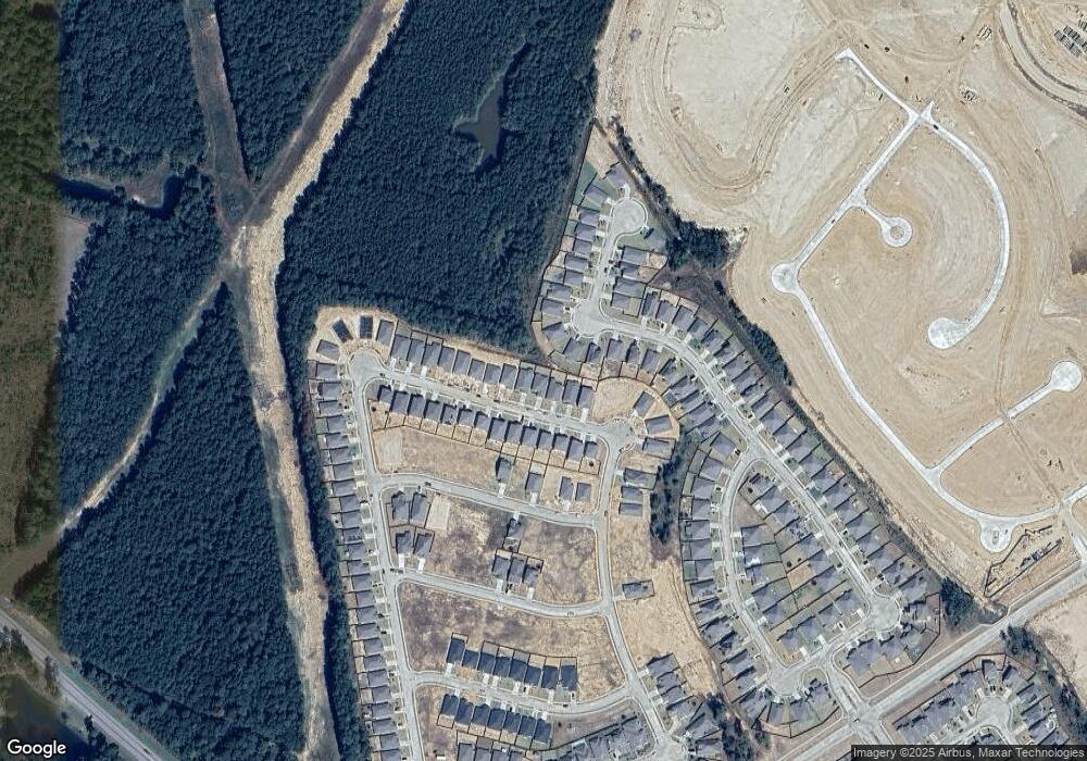 10241 Pelican Hills Ln, Cleveland, TX 77327 - photo 1