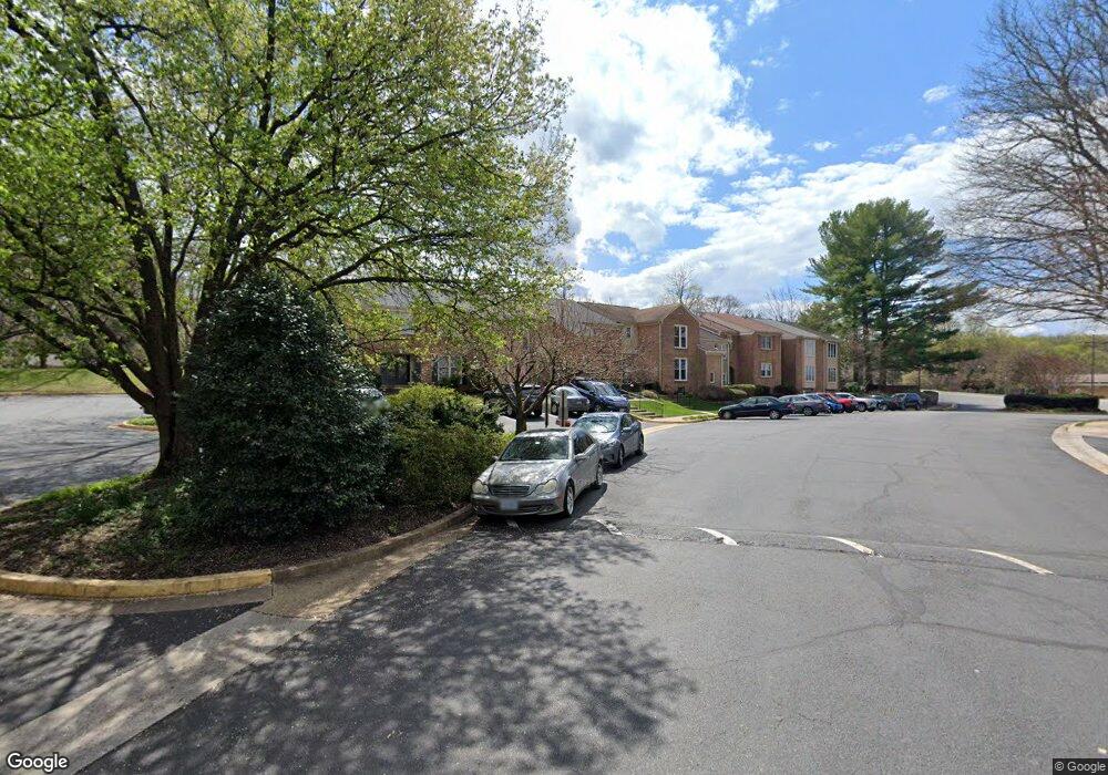 2089 Hopewood Dr, Falls Church, VA 22043 - photo 1