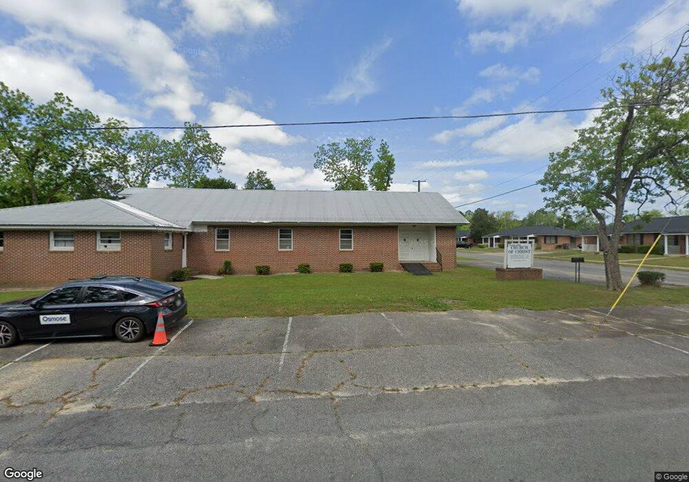 810 N Sheridan St, Fitzgerald, GA 31750 - photo 1