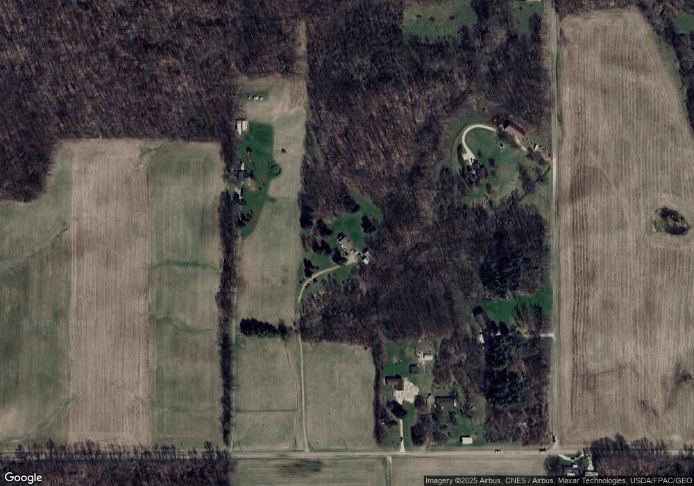 3979 Gladden Rd, Lucas, OH 44843 - photo 1