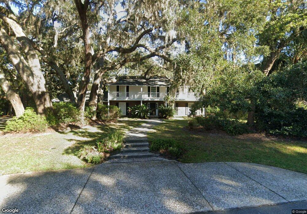 118 Worthing Rd, Saint Simons Island, GA 31522 - photo 1