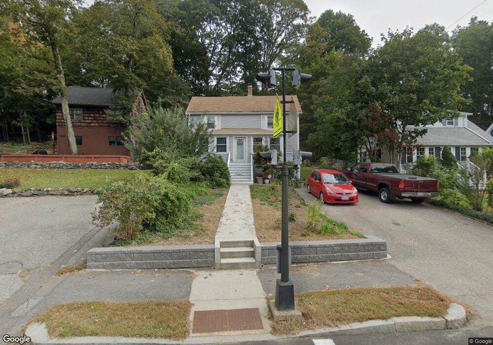 30 Cedar St, Wellesley Hills, MA 02481 - photo 1