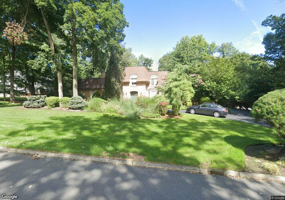 7 Canterbury Ct, Upper Saddle River, NJ 07458 - photo 1