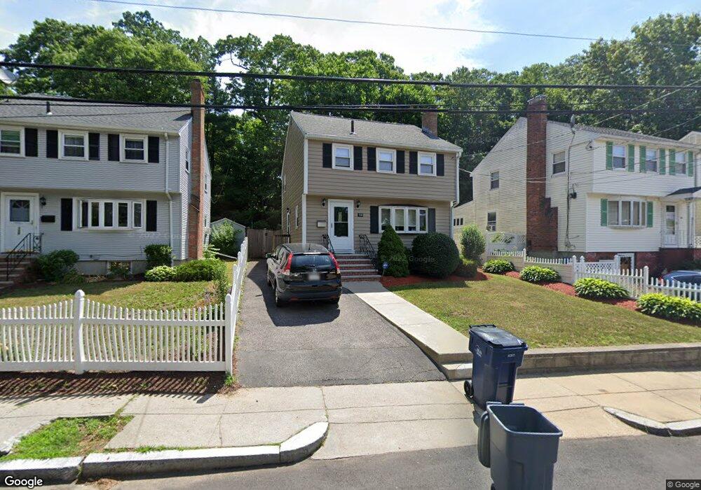 110 Glenellen Rd, West Roxbury, MA 02132 - photo 1