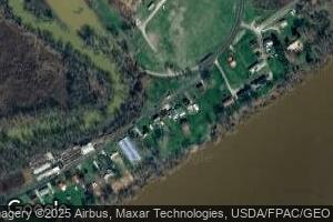 18 Railroad St, Middleport, OH 45760