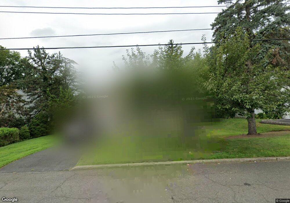 415 Crest Dr, Northvale, NJ 07647 - photo 1