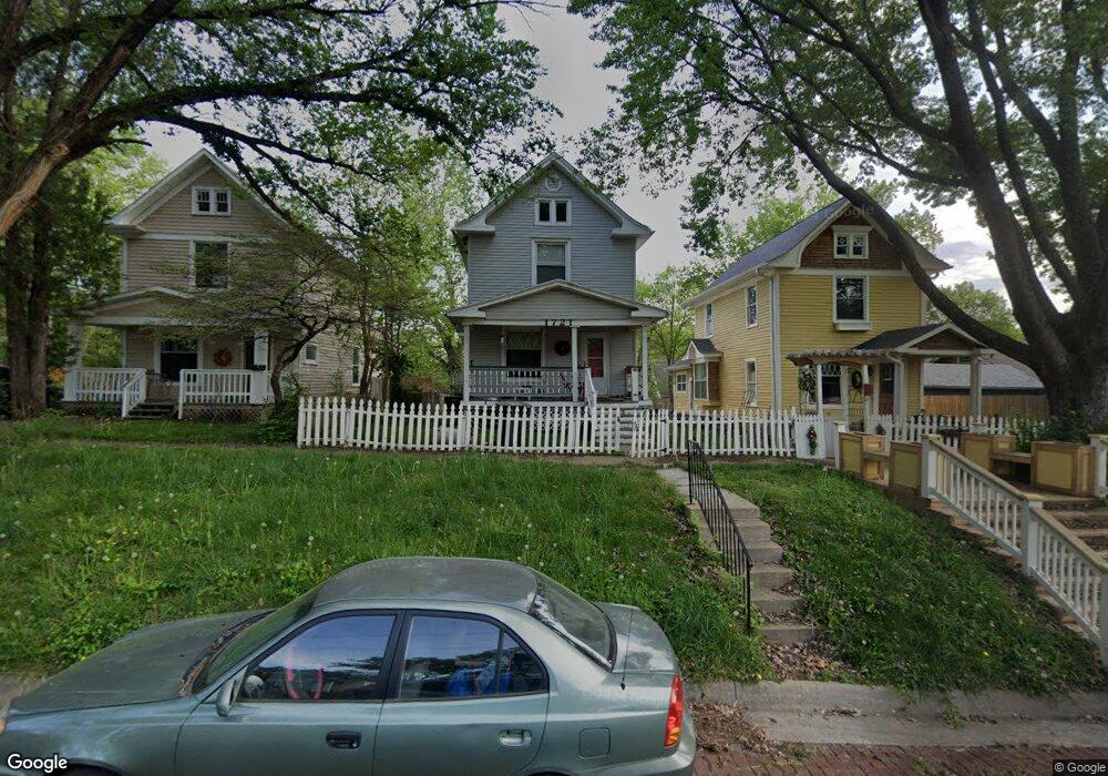 1721 SW 3rd St, Topeka, KS 66606 - photo 1