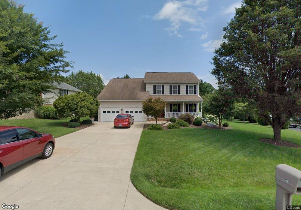 3273 Barrington Dr, Harrisonburg, VA 22801 - photo 1