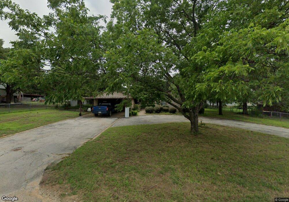 812 Cherry Ln, Springtown, TX 76082 - photo 1