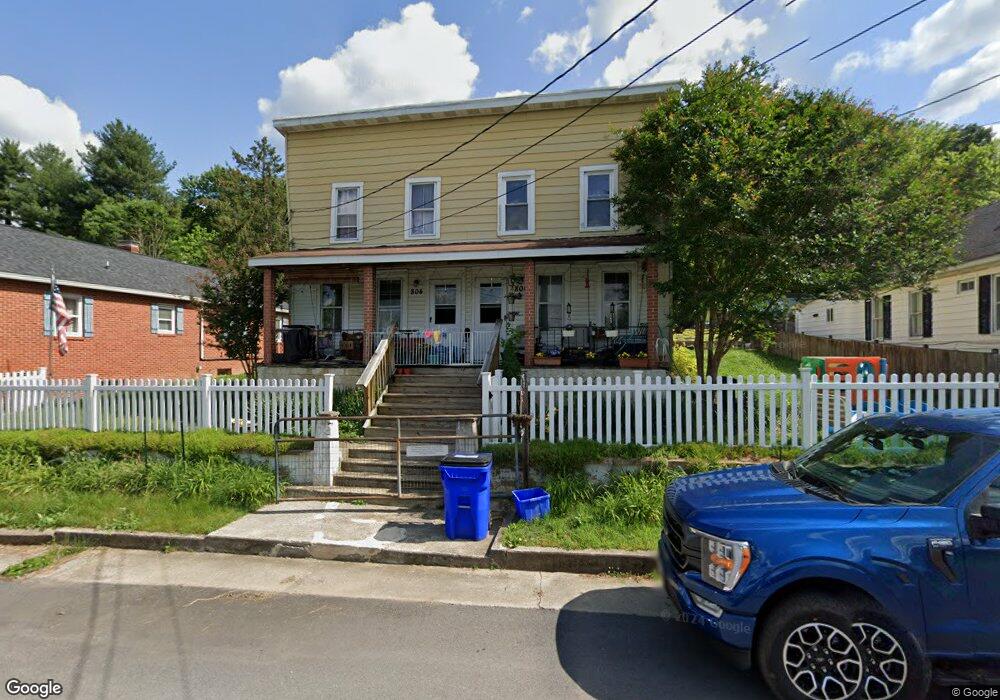 816 Tritapoe Dr, Knoxville, MD 21758 - photo 1