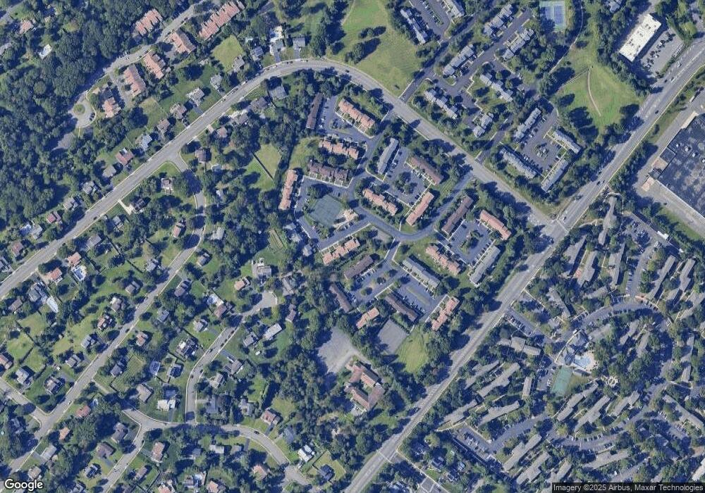 69 Stanwick Ct, Somerset, NJ 08873 - photo 1