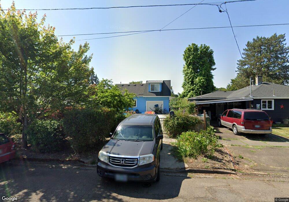 1508 E 7th St, Newberg, OR 97132 - photo 1