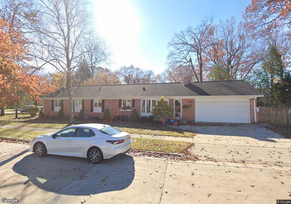 1446 Gunnell Ln, Manitowoc, WI 54220 - photo 1