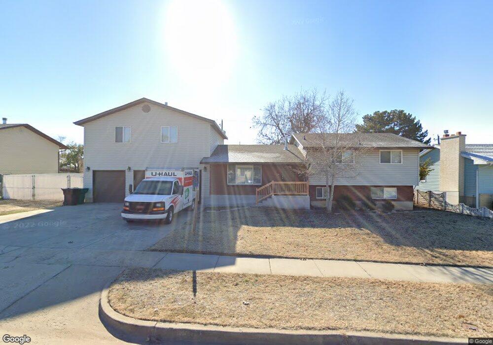 2285 W 5950 S unit 1, Roy, UT 84067 - photo 1