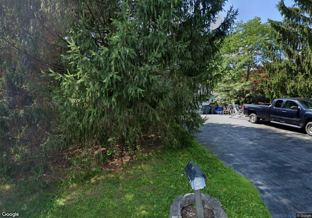 19 Warwick Way, Schenectady, NY 12309 - photo 1