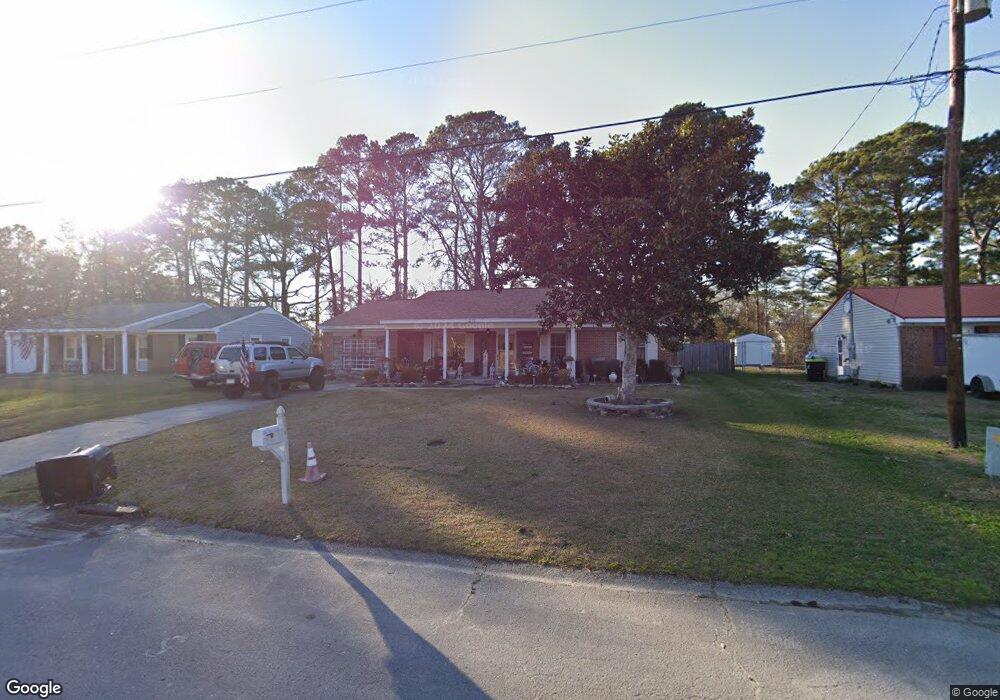 311 Tower Dr, Jacksonville, NC 28546 - photo 1