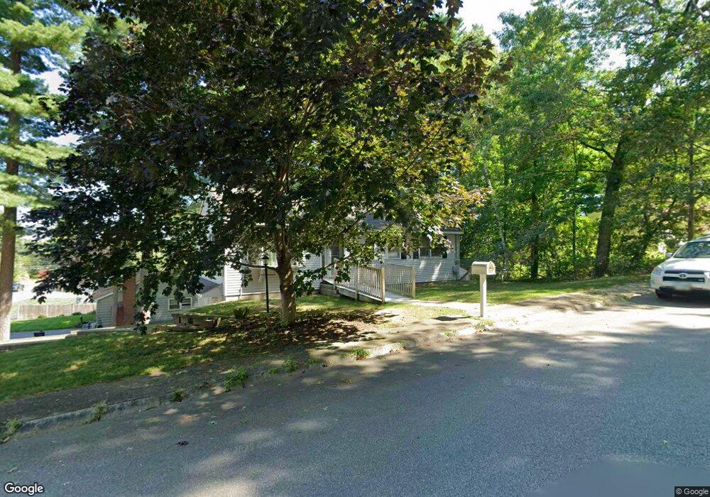 1 Cliff Rd, Nashua, NH 03062 - photo 1