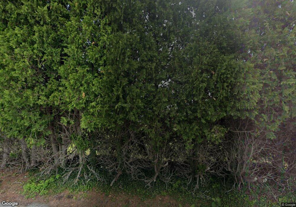 24 Bayside Ave, Groton, CT 06340 - photo 1