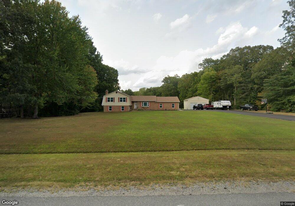 37240 E Lakeland Dr, Mechanicsville, MD 20659 - photo 1