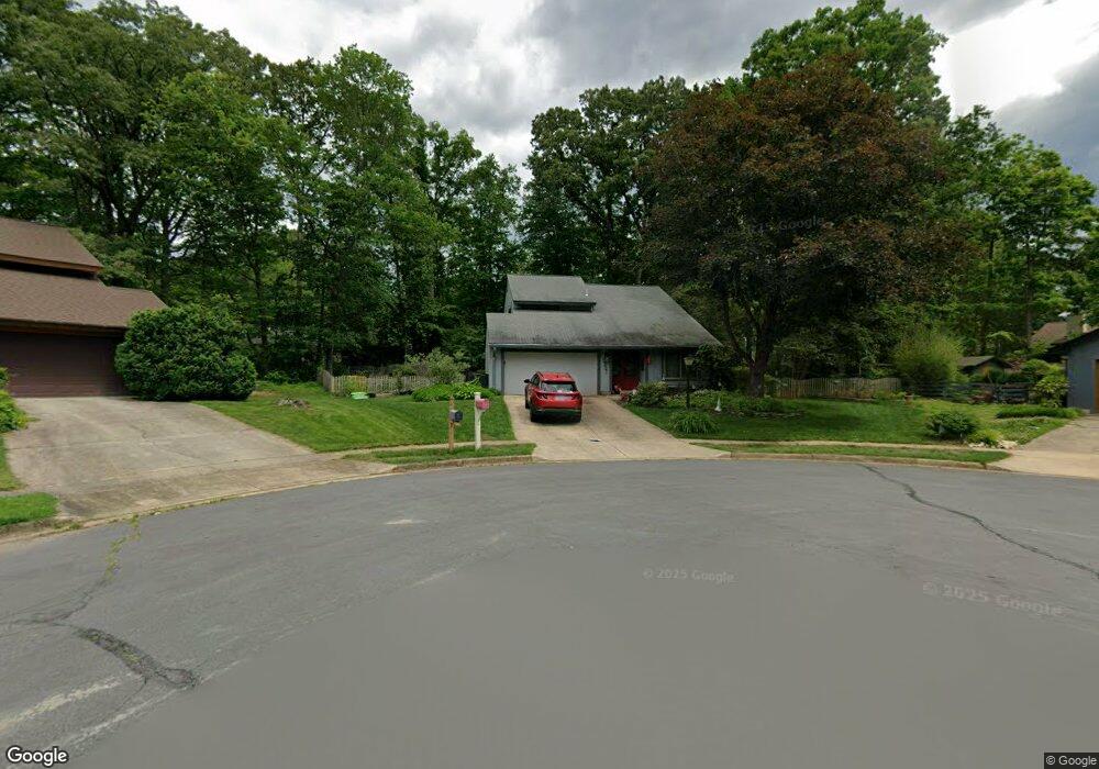 5337 Cristfield Ct, Fairfax, VA 22032 - photo 1