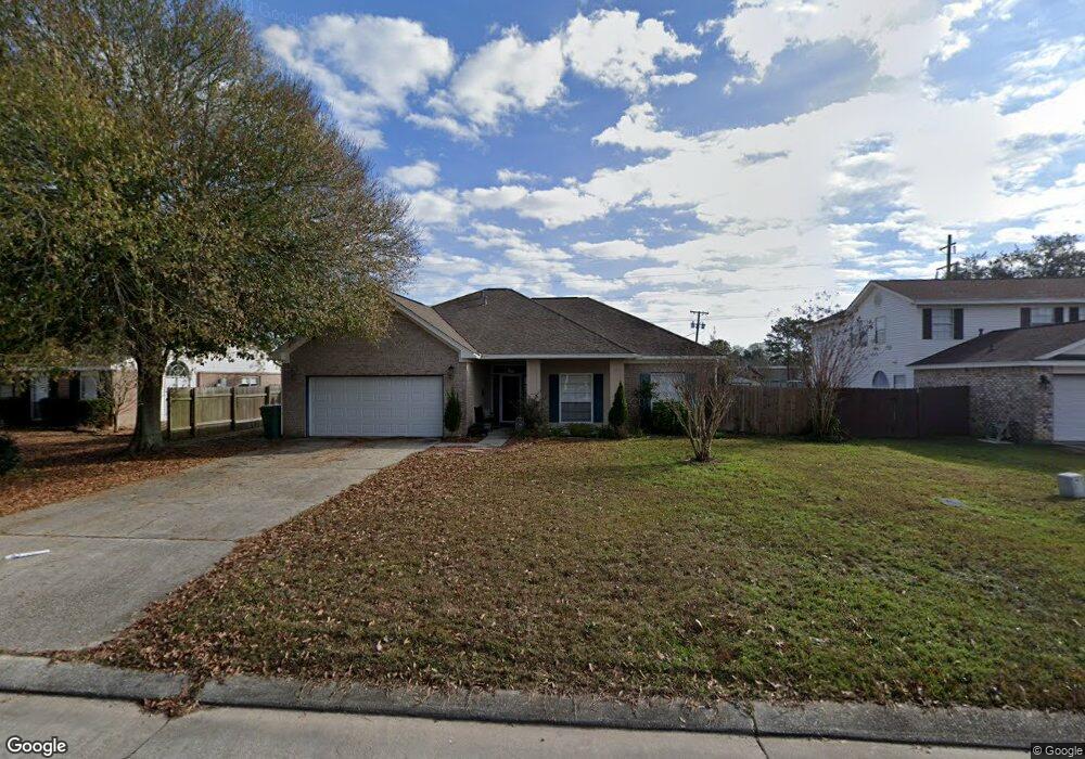 3056 Meadow Lake Dr W, Slidell, LA 70461 - photo 1