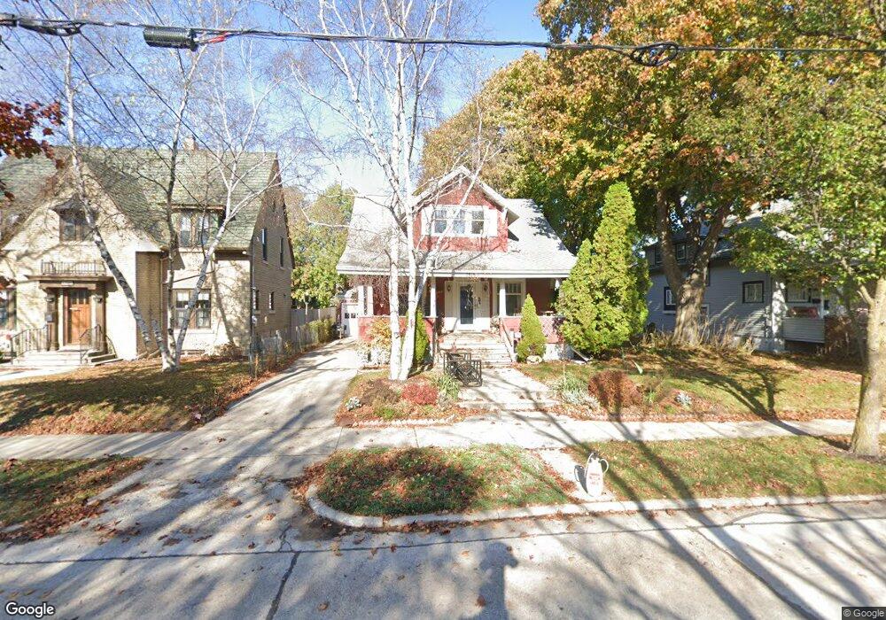 1518 26th St, Two Rivers, WI 54241 - photo 1