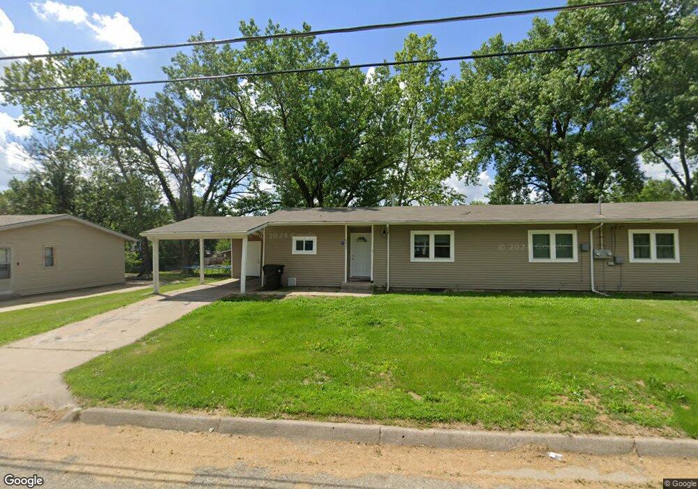 6821 SW Windsong Dr, Topeka, KS 66619 - photo 1