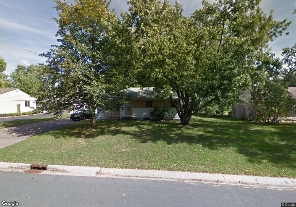 9436 Quaker Ln N, Maple Grove, MN 55369 - photo 1