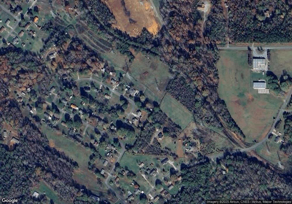 818 Orchard St, Shelby, NC 28152 - photo 1