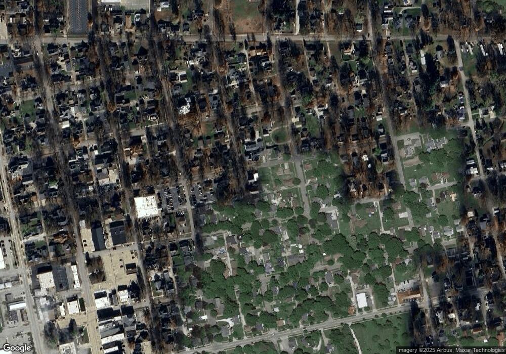 522 7th St, Covington, IN 47932 - photo 1