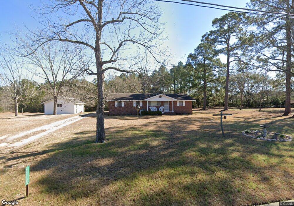 319 N River St, Claxton, GA 30417 - photo 1