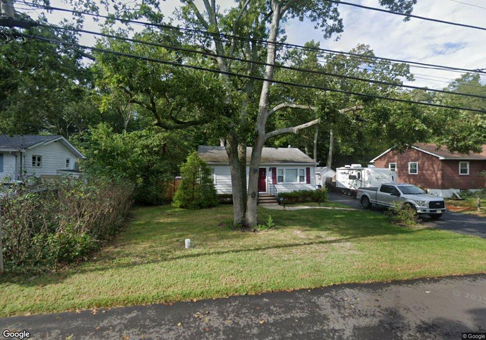 423 Shady Ln, Howell, NJ 07731 - photo 1