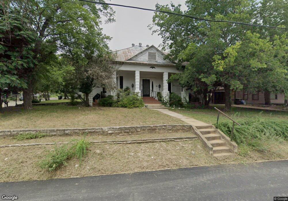 558 Rogers St, San Marcos, TX 78666 - photo 1
