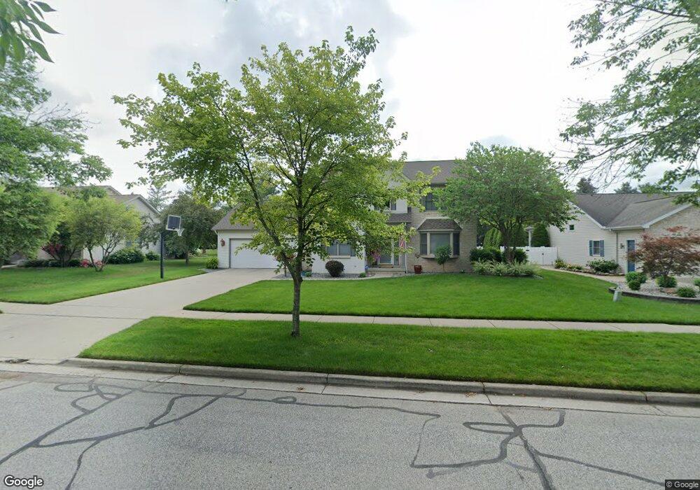 375 Keinath Dr, Frankenmuth, MI 48734 - photo 1