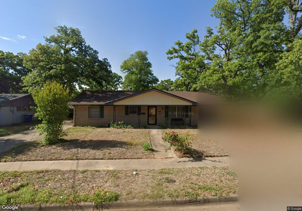 114 Mark Dr, Denison, TX 75021 - photo 1